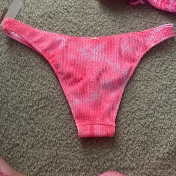 NWT Pink by Victoria secret pink tie-dye bathing suit SIZE MEDIUM OR LARGE - Picture 4 of 6